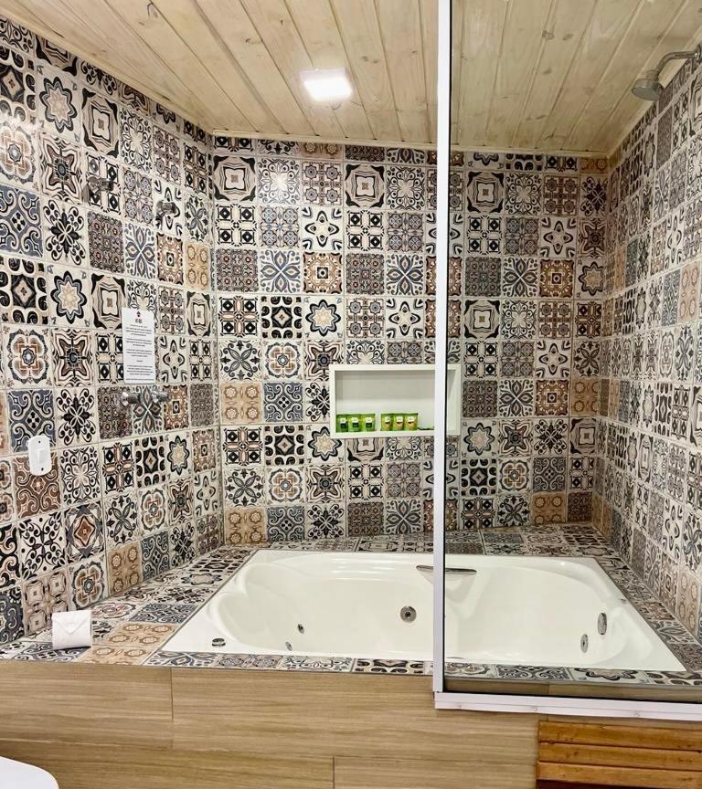 Bliss House - Opcoes De Com Hidromassagem